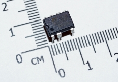 TNY274PN DIP-8 Регулятор с 700 вольтовым MOSFET транзистором для AC-DC